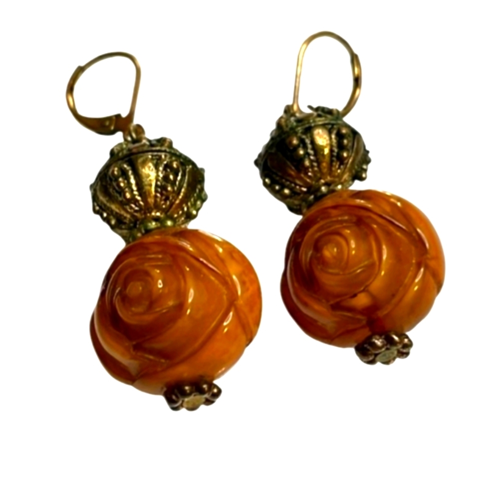 🆕️⚘️Vtg  Rose w Metal Ball Bead ⚘️Lever back Earrings